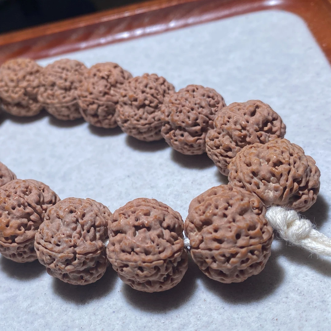 平头满肉红皮五星蜂王高油高密玉化皮质