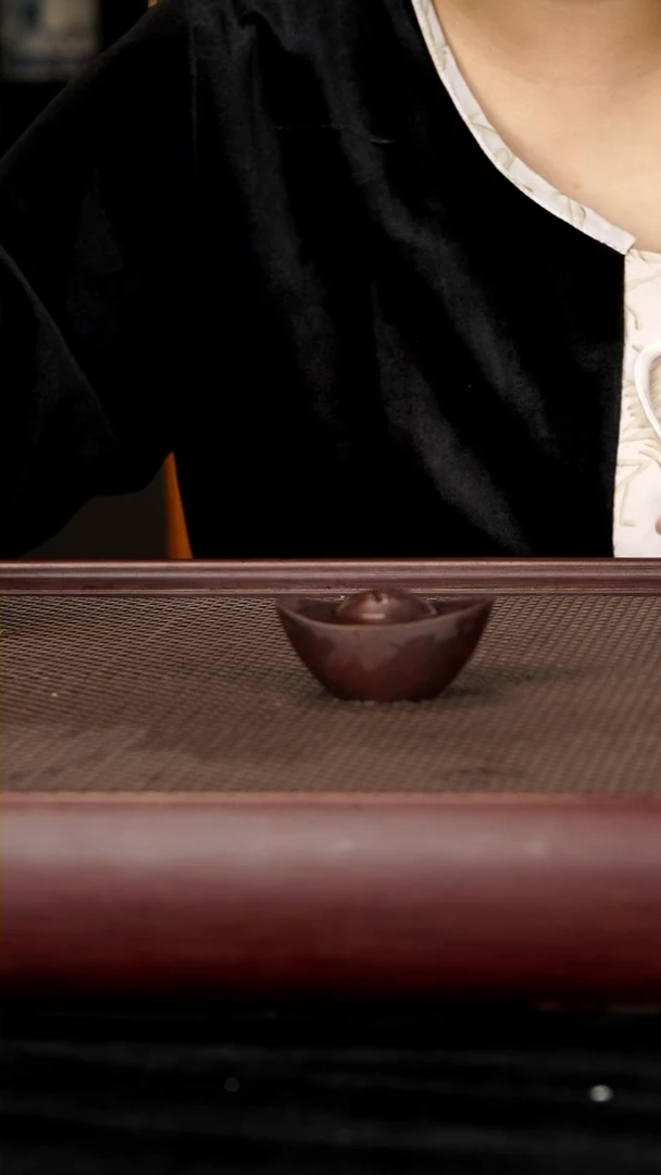 【闪购商品】紫砂茶壶古铜泥元宝