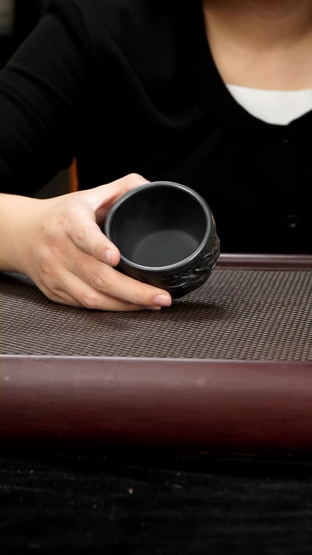 【闪购商品】紫砂茶壶石黄杯子