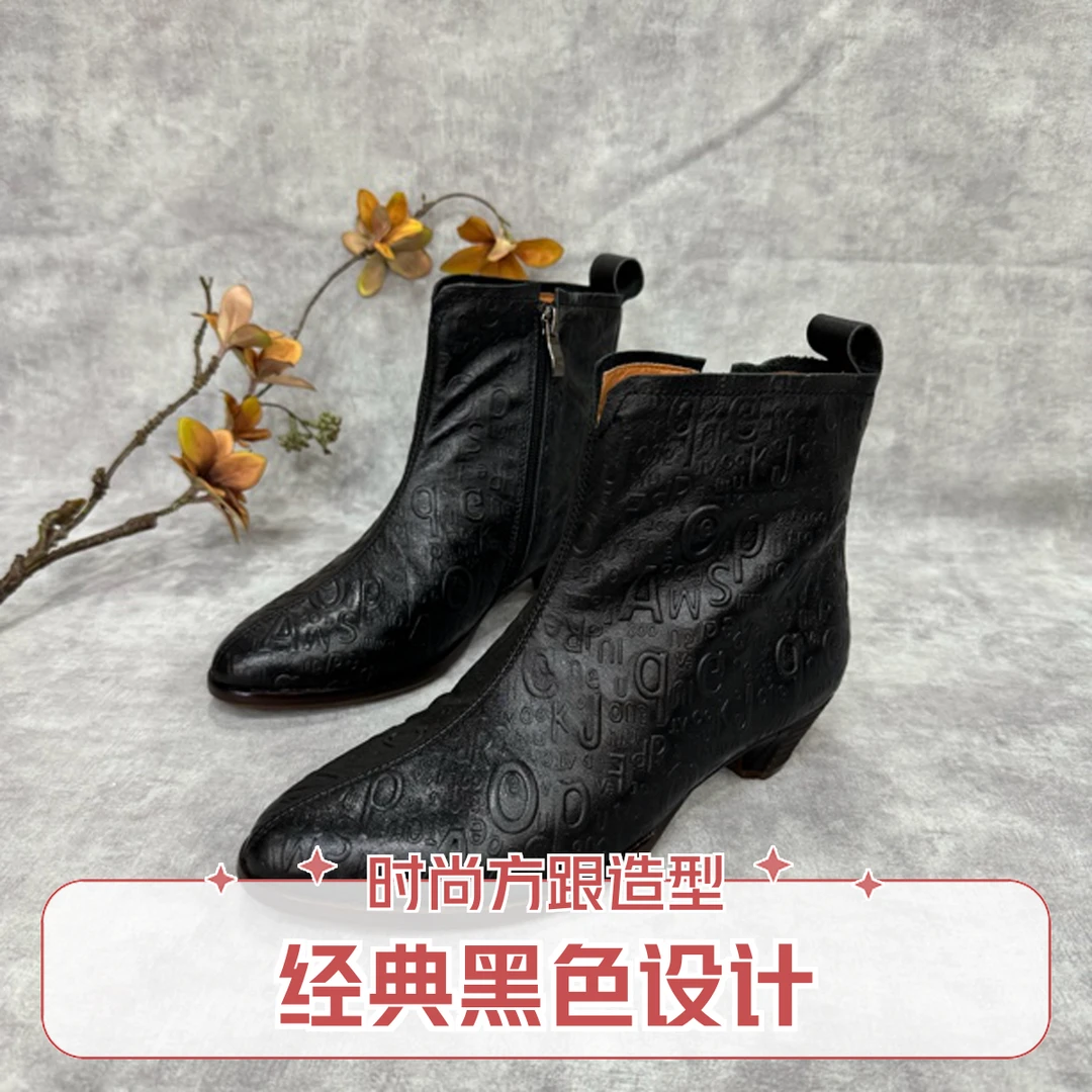 英伦风粗跟尖头小短靴春秋单靴个性短筒女鞋中跟气质名媛骑士靴子