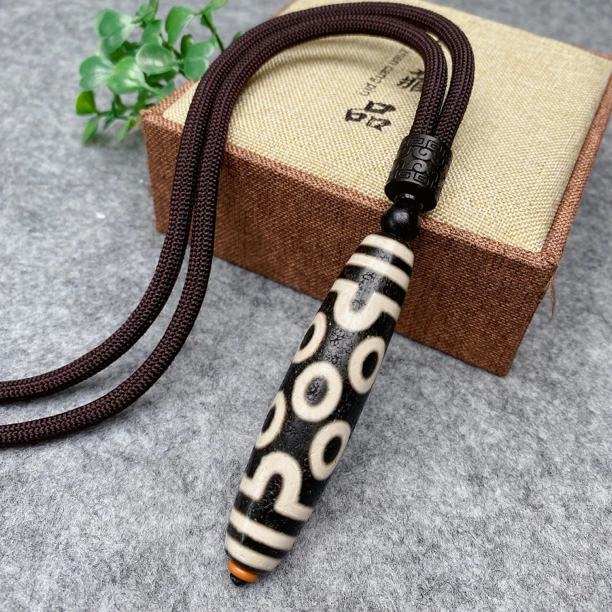 黑白七眼玛瑙珠珠吊坠大尺寸70*16mm简约时尚竖款男士项链