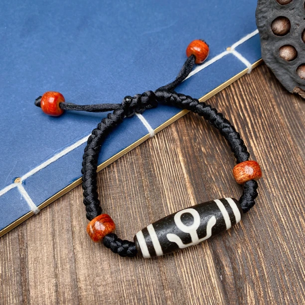 黑白贵人玛瑙珠珠手绳搭配牛骨手工编绳男女款手串