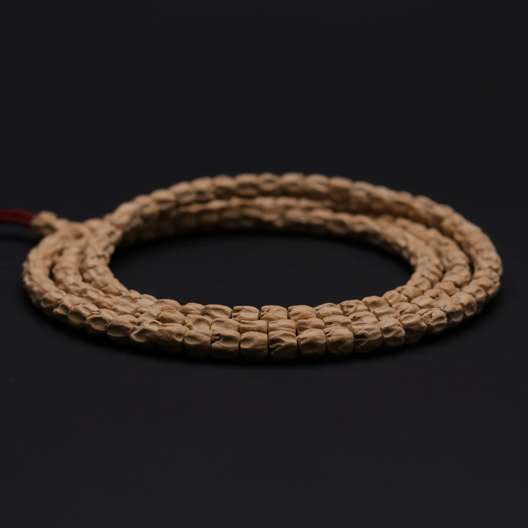 S6369-2【丝绸】热振高切芽口深坑柏香奶油皮108长串文玩（送工具）