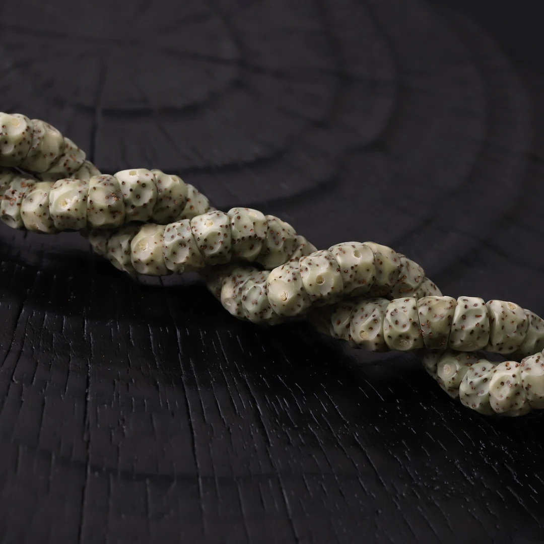 S8100【骨冰无相大肠】纯手工定制款星月菩提单圈108文玩手串