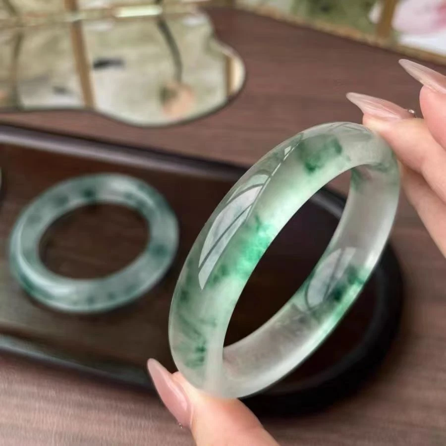 非金属珐琅手镯 正品爆款高冰透时尚正圈精美女款飘花手镯贵妃镯