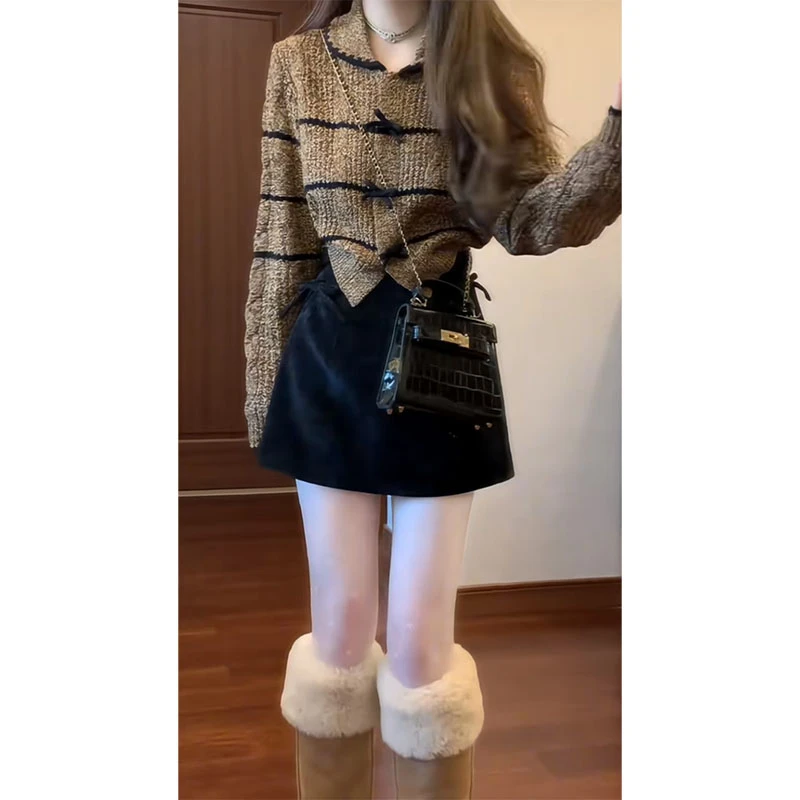 2024秋季新款蓬松肌理感娃娃领针织衫高级感蝴蝶结高腰短裙两件套