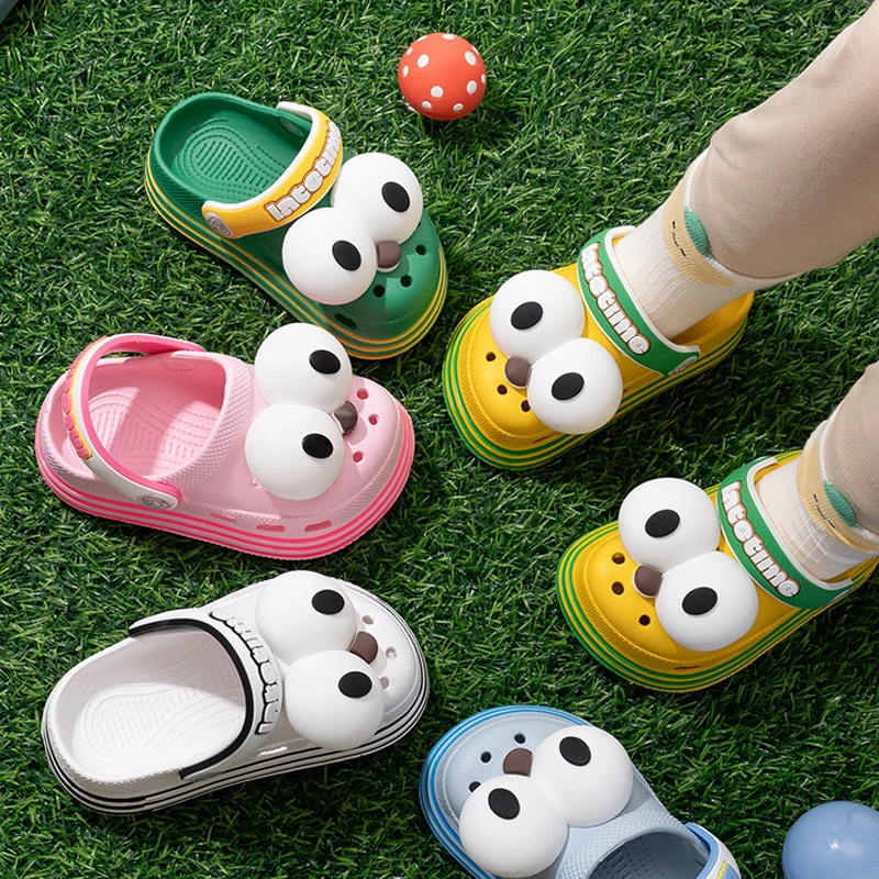 可爱大眼睛洞洞鞋男女童夏季居家户外包头软底舒适防滑沙滩凉拖鞋