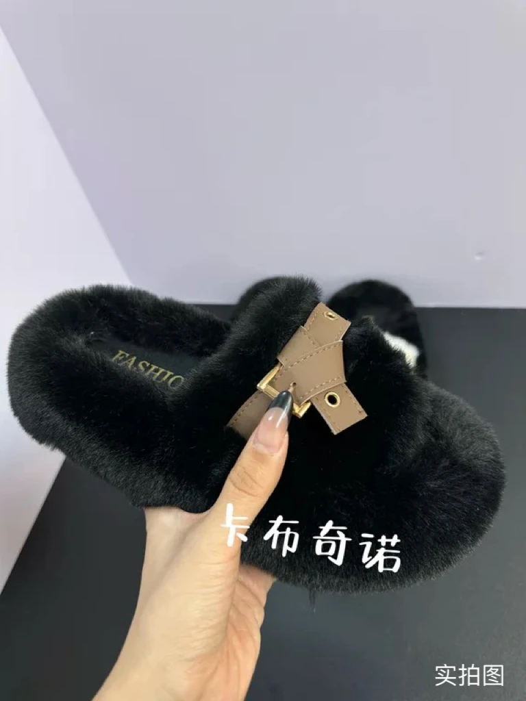 2024秋季新款厚底皮带扣质量超好外穿毛毛拖237