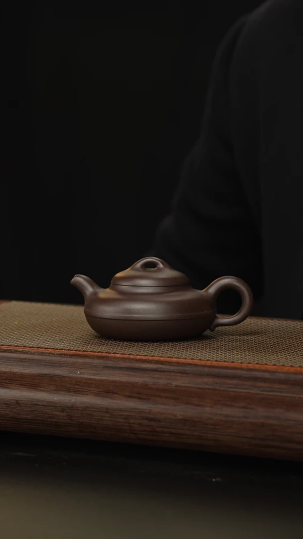 【闪购商品】紫砂茶壶WG 线圆