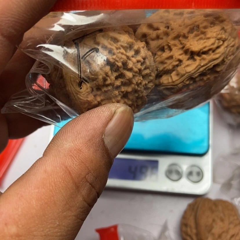 【闪购商品】桃核吊坠F