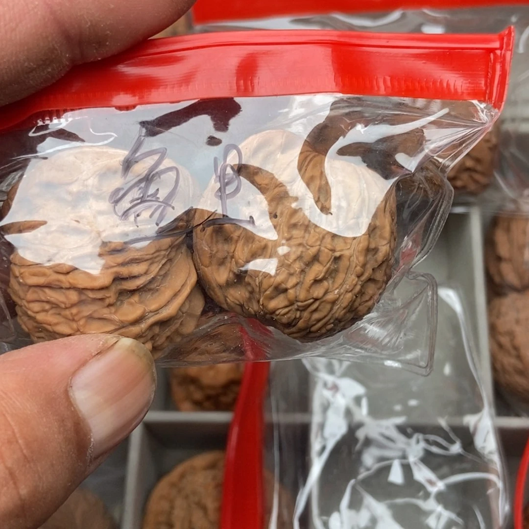 桃核吊坠鱼**鱼啊啊啊啊