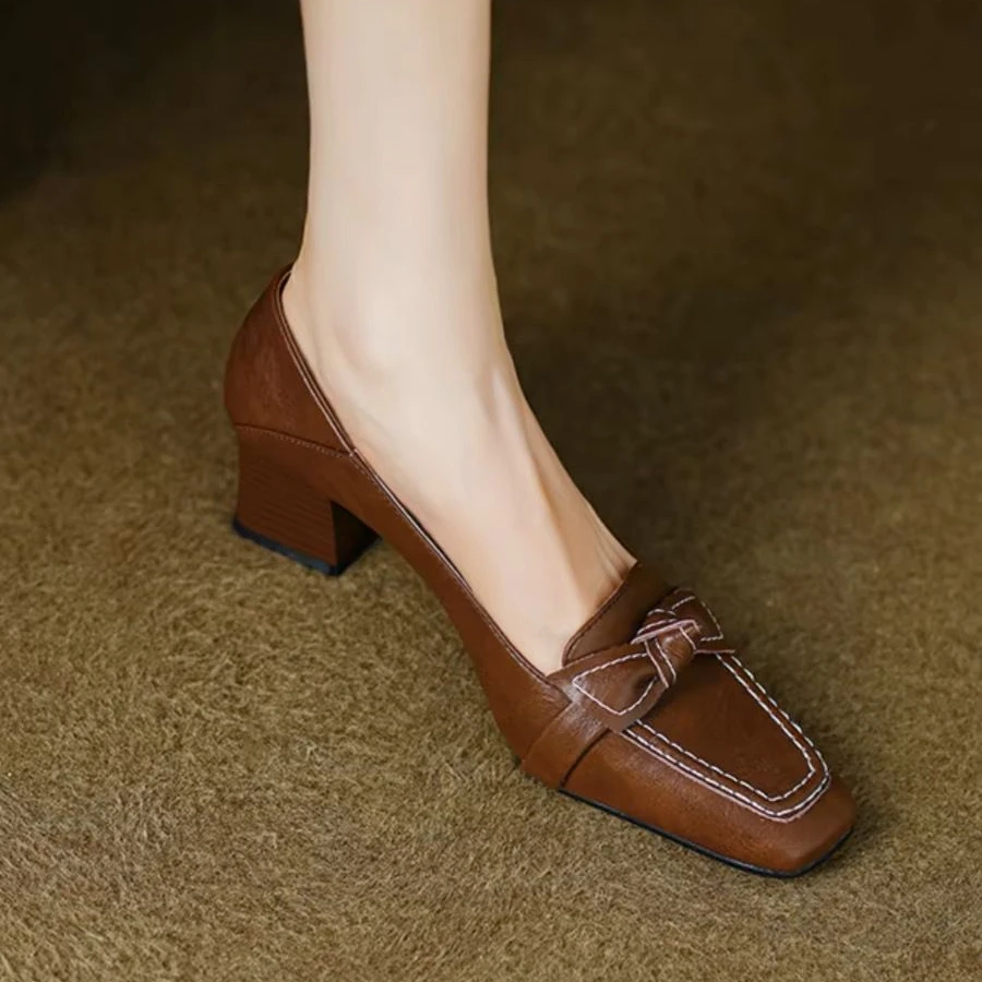 断码清仓羊皮单鞋女粗跟2025春秋新款英伦复古百搭高跟鞋中跟方头