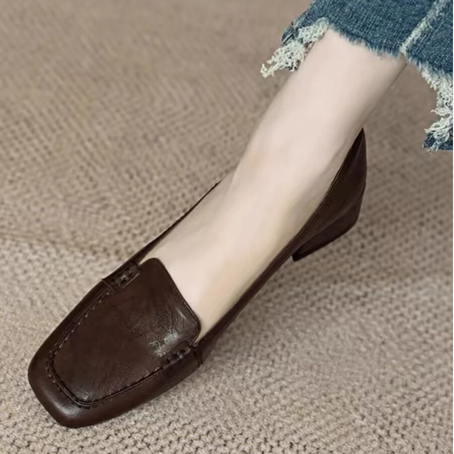 高档羊皮方头单鞋女中跟2025春秋新款复古百搭粗跟软底英伦乐福鞋