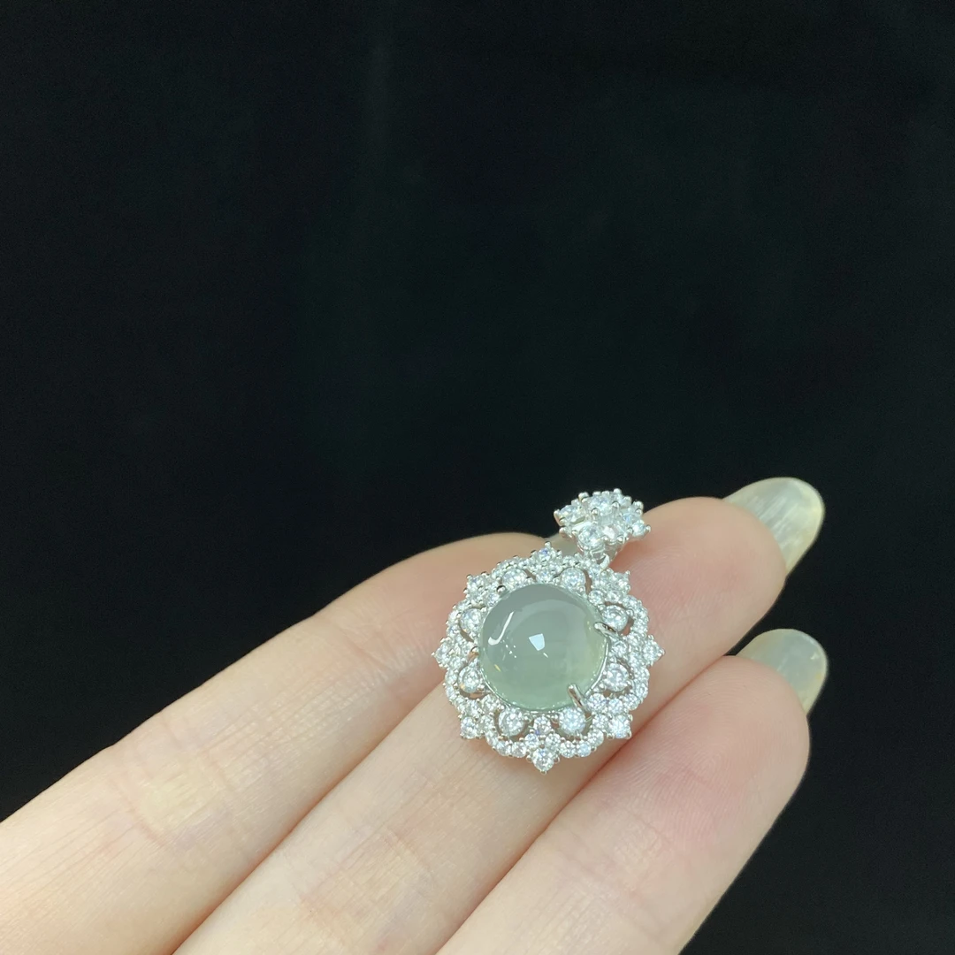 翡翠冰晴底蛋面吊坠 时尚精美款吊坠【YS-2A13】