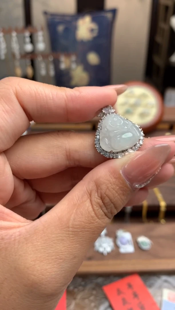 【闪购商品】翡翠颈饰银S925镶嵌佛公
