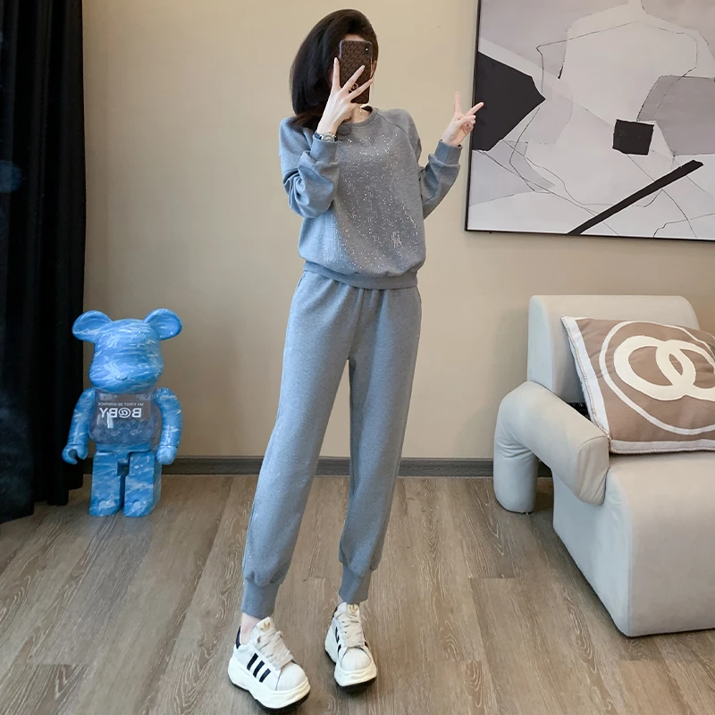 灰色休闲运动套装女春秋款纯色圆领套头宽松减龄卫衣束脚裤两件套