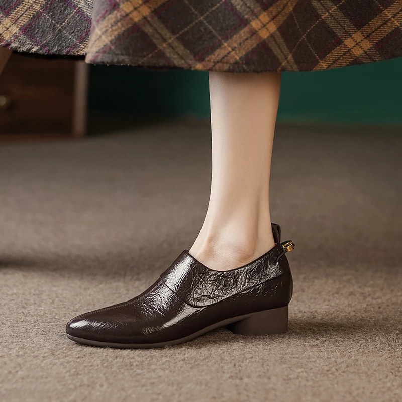 3cm/羊皮/真皮四季深口单鞋女软底软面皱感粗跟百搭小皮鞋女4041