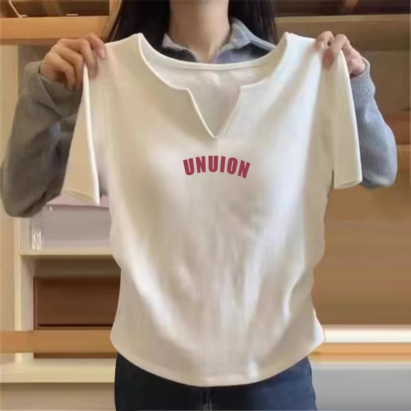 新款设计感短袖V领白色t恤显瘦女装2024夏季修身显瘦百搭正肩上衣