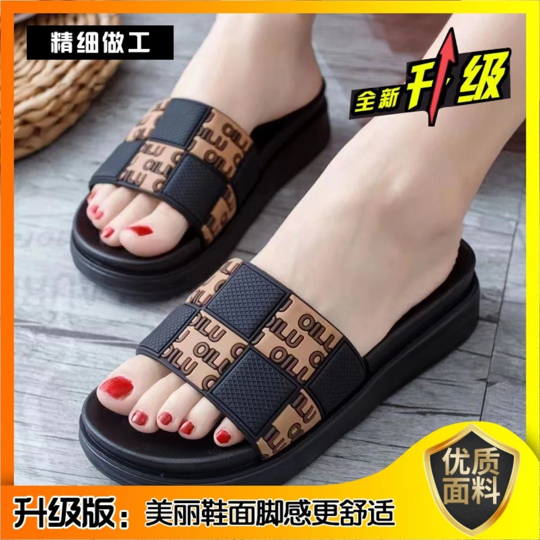 防滑夏季卡通动漫中跟包头一字拖舒适优质女士高跟