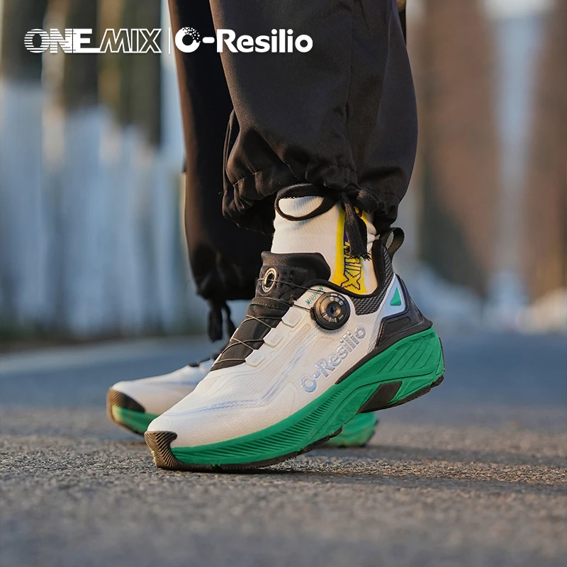 【户外运动跑鞋】玩觅防泼水徒步休闲运动鞋防滑减震轻便耐磨跑步鞋