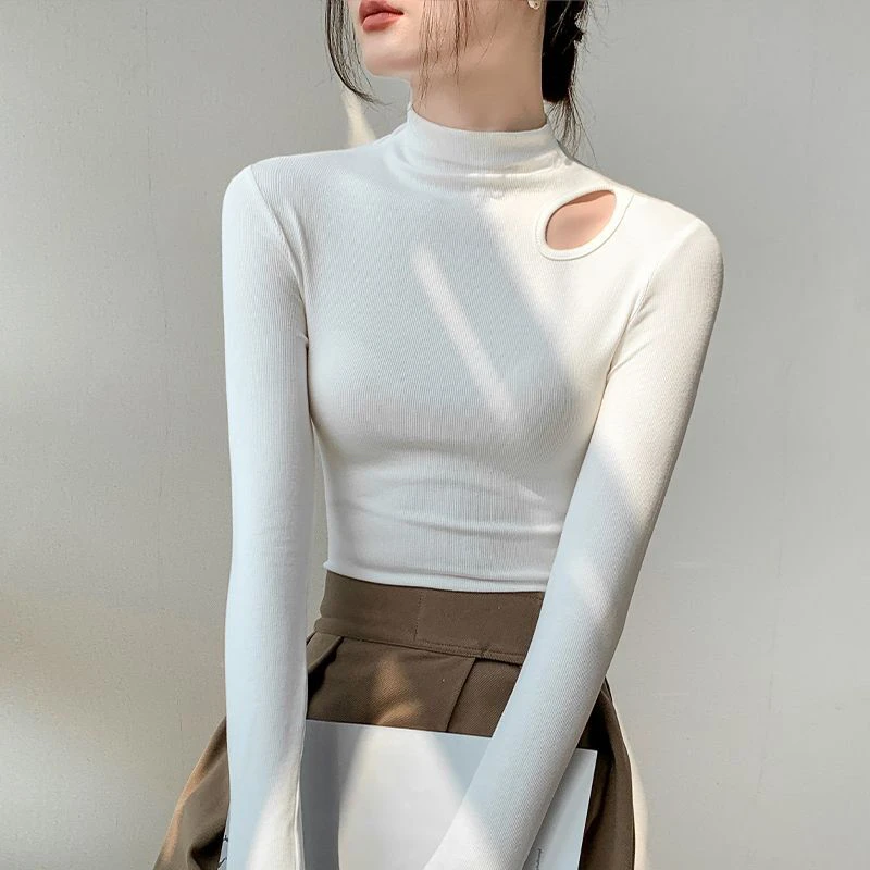 慕斯暖绒镂空折领2024新款加绒气质长袖内搭洋气显瘦纯色