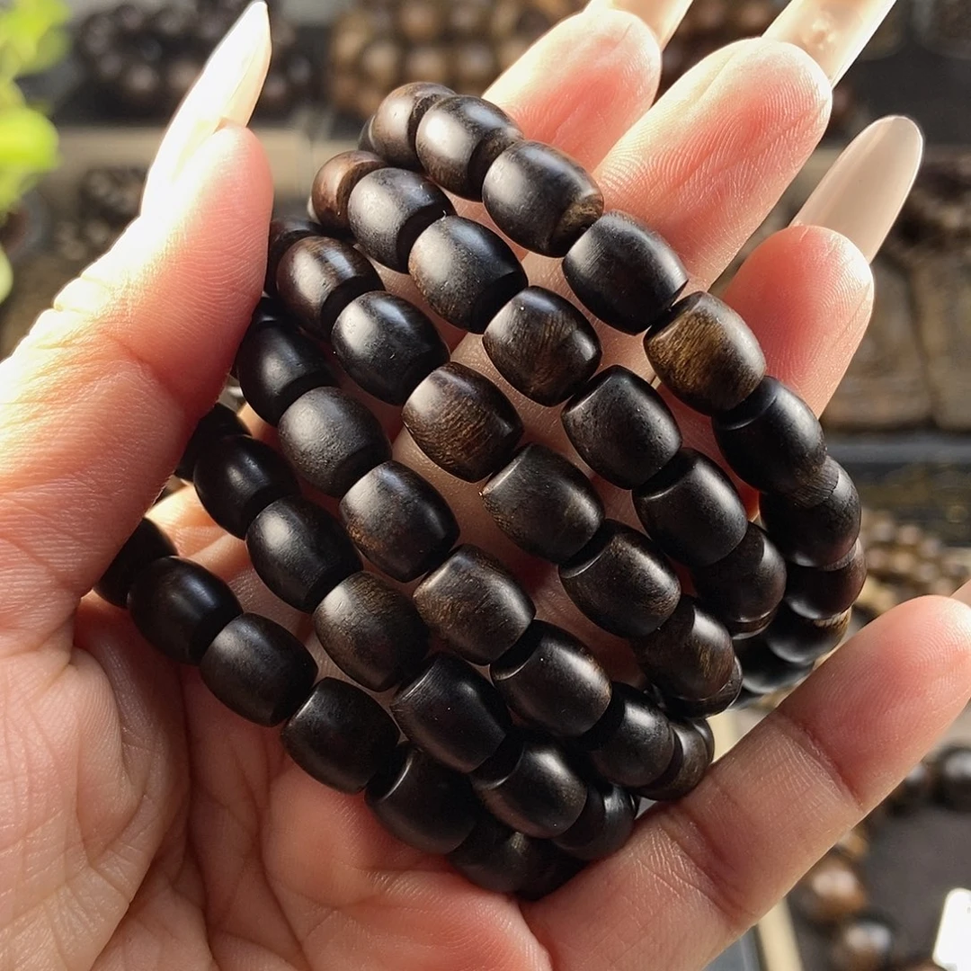 沉香手串周*?越南芽庄富森红土留疤