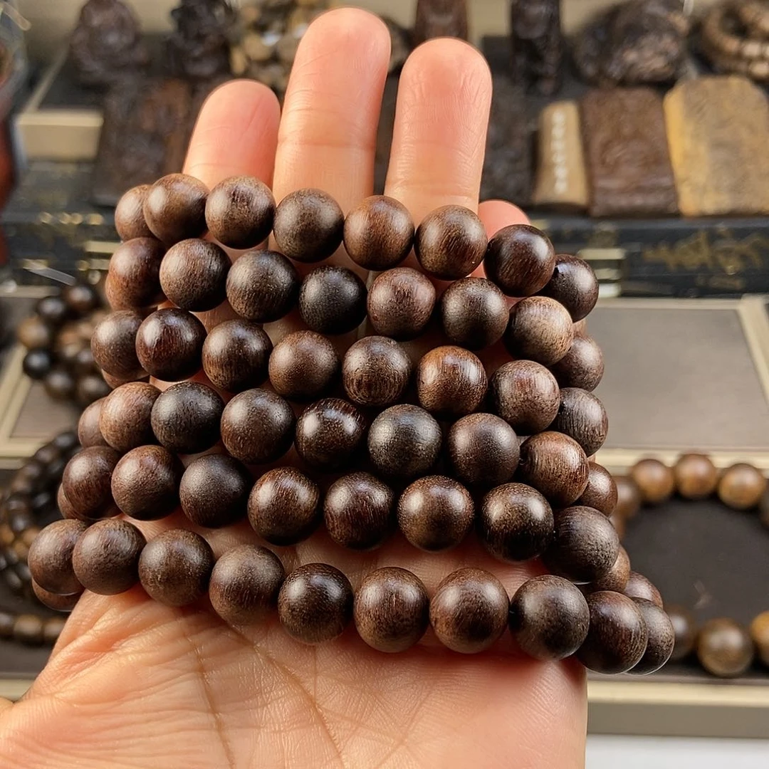 沉香手串北*越南富森红土雷击