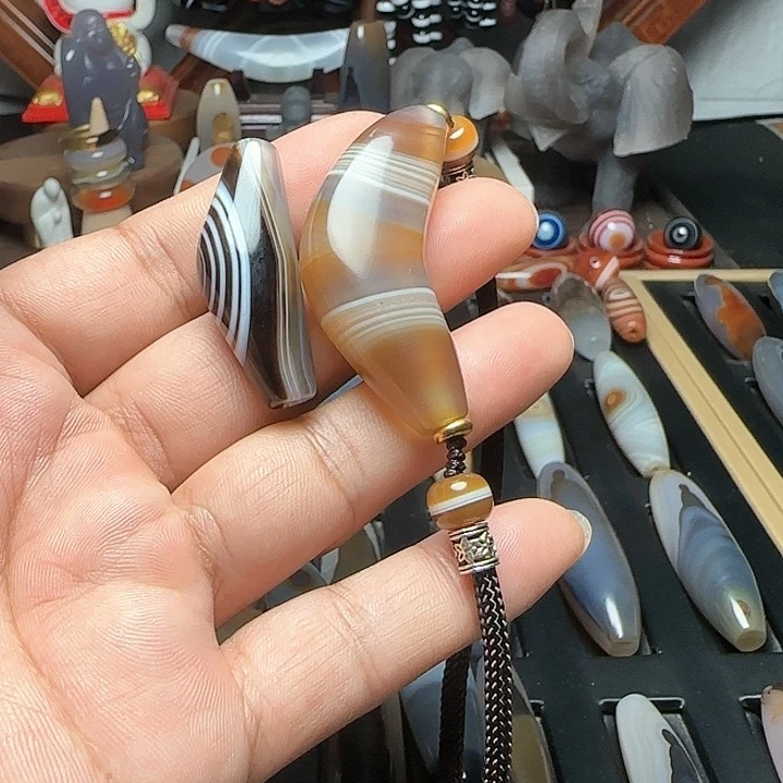 玛瑙/玉髓颈饰未镶嵌Y***W