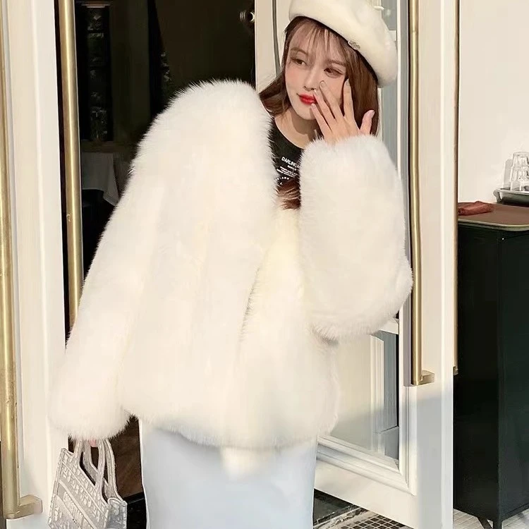 整皮毛毛外套冬季新品时尚外套女款秋冬百搭洋气宽松网红白色