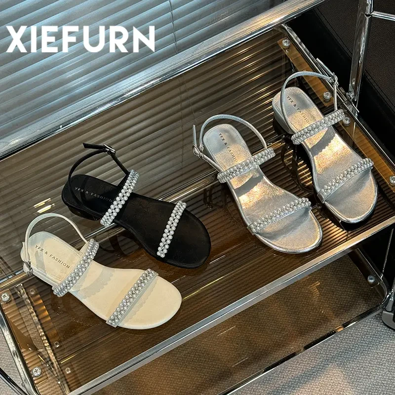 XIEFURN/鞋夫人2024夏季气质时尚百搭粗跟一字带仙女风珍珠凉鞋