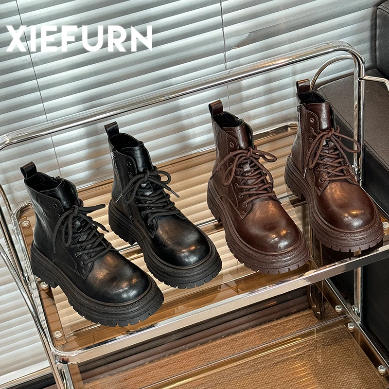 XIEFURN/鞋夫人黑色工装街头机车靴潮流百搭短筒拉链系带马丁靴女