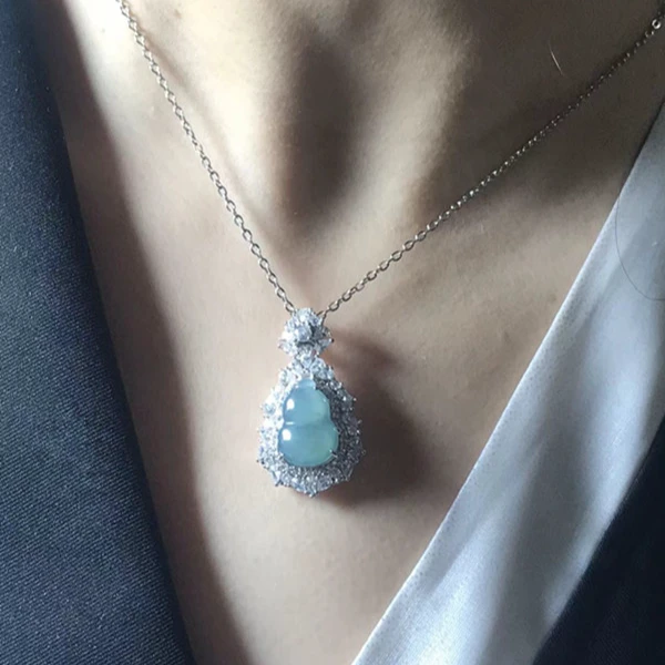 天然翡翠蓝水料玉葫芦吊坠女款挂坠镶嵌气质轻奢百搭款多样性发