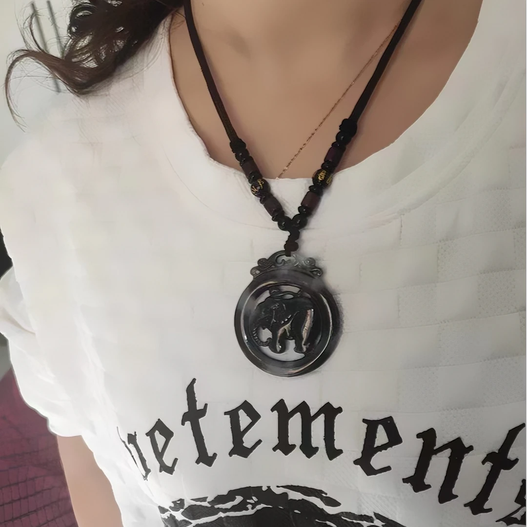 天然翡翠乌鸡料吉祥如意挂件俏色情侣毛衣链个性复古款多样性发货