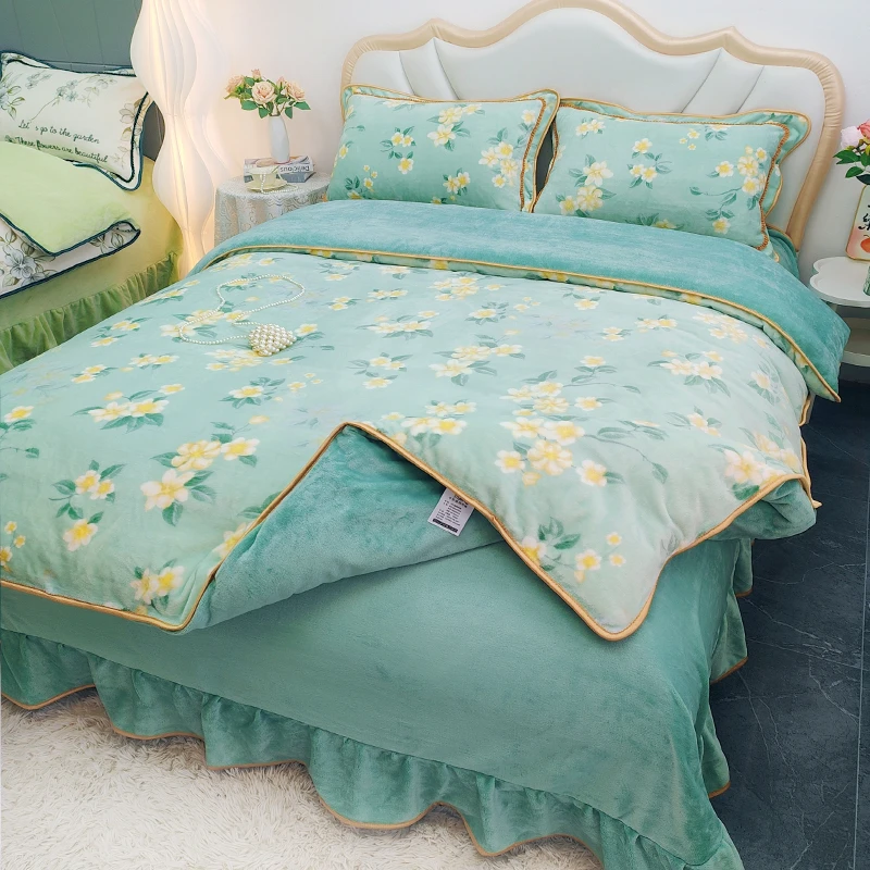 8-9斤牛奶绒四件套新款加密保暖双面绒2m被套四件套牛奶绒双面绒