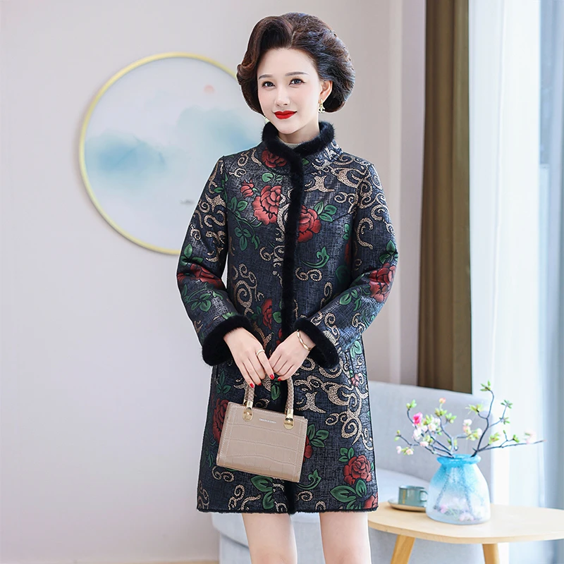 中年妈妈加厚加大码冬装外套女气质时尚中老年女装大衣中长款立领