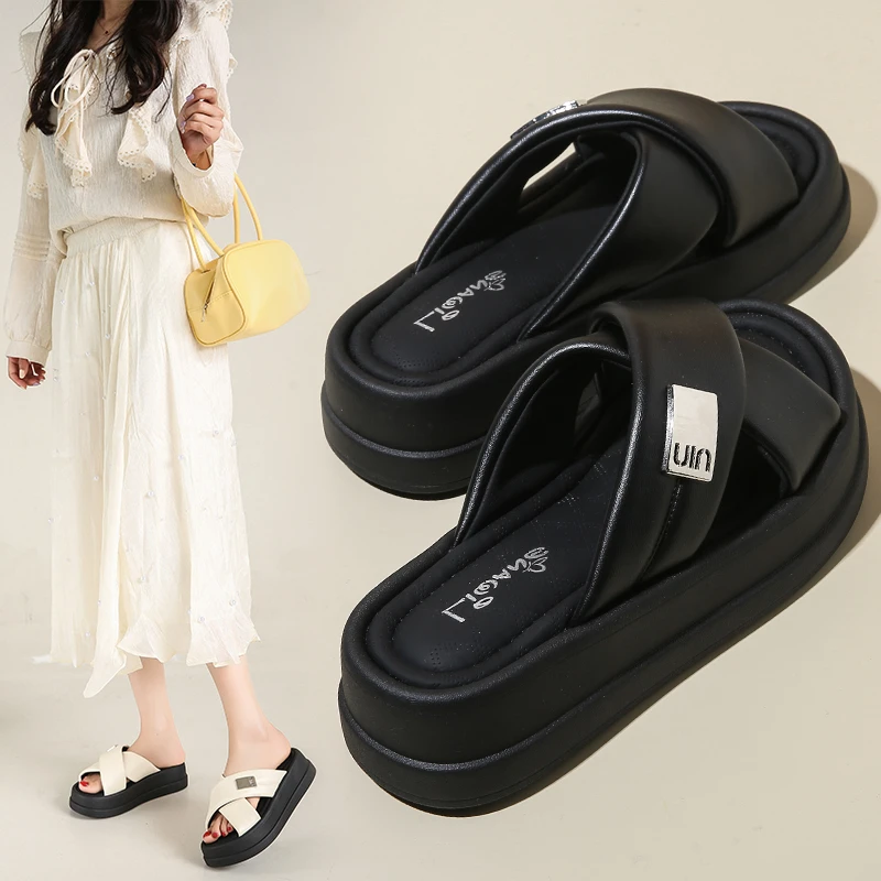 踩屎感厚底拖鞋女夏外穿2025新款休闲交叉带松糕爆款沙滩一字拖鞋