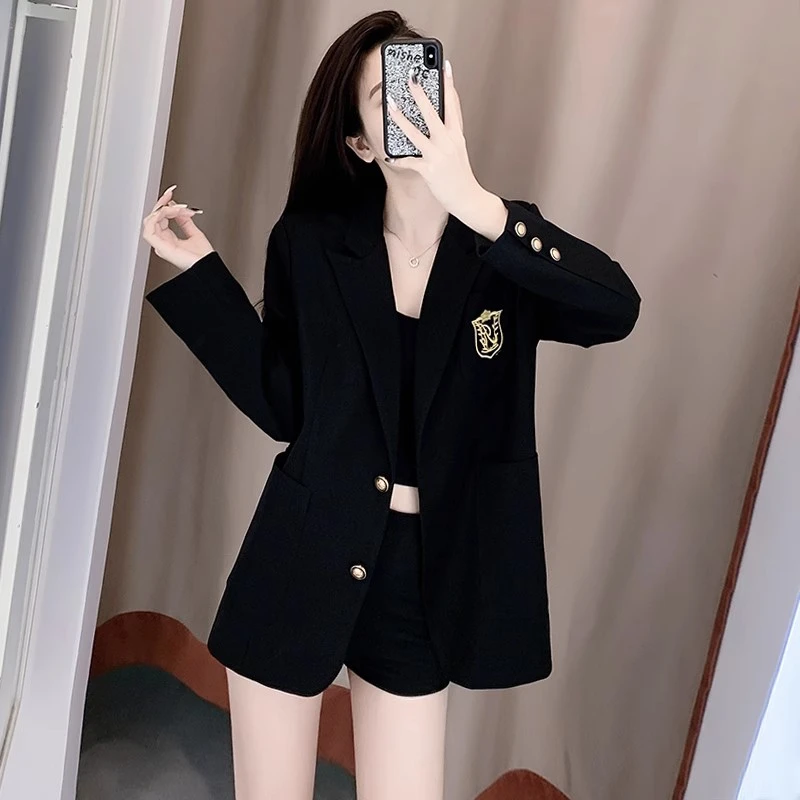 秋装长袖高级感炸街时尚休闲西装外套女韩版宽松学院风气质小西服