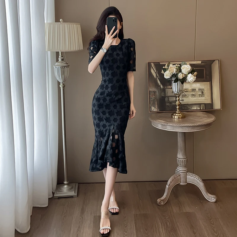 夏季高冷御姐风气质包臀裙小众设计高级感修身小香风鱼尾连衣裙女