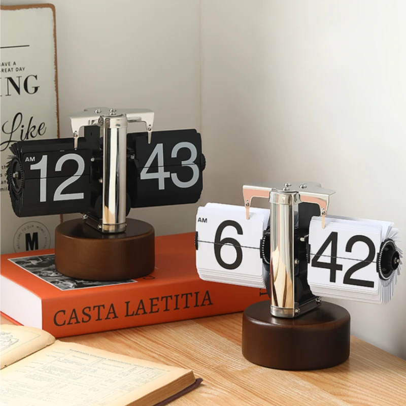 胡桃木底座自动翻页时胡桃木钟桌面钟表创意摆件客厅装饰简约欧式