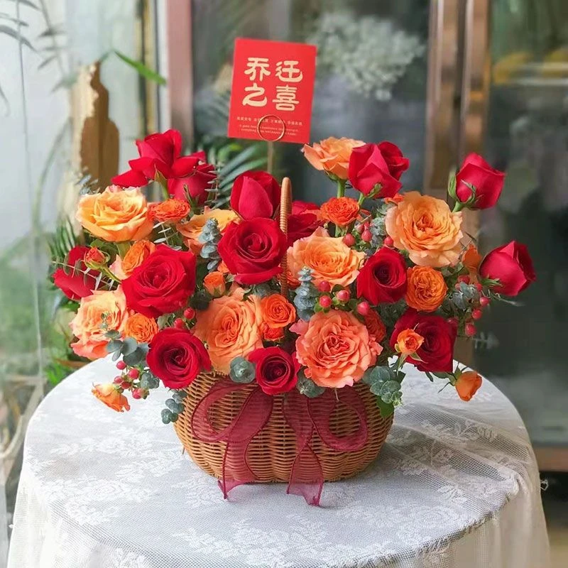 【时光不弃】多头玫瑰混搭13枝红玫瑰花送长辈朋友乔迁手提花篮花束 花店送花上门·小时达同城配送