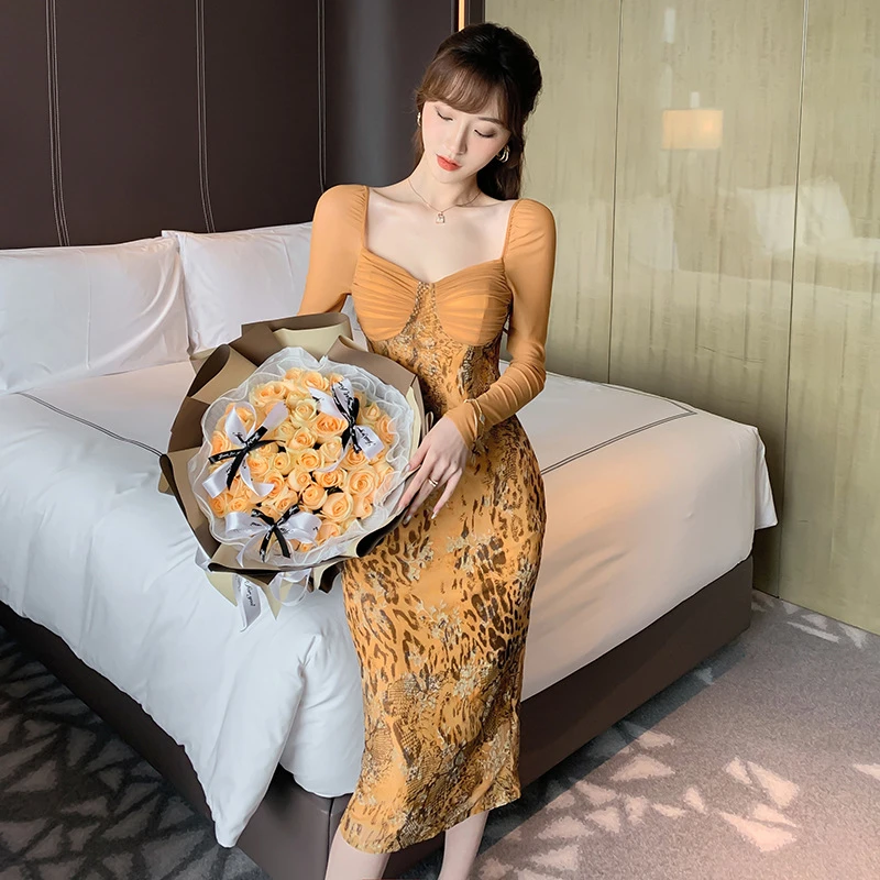 2024春装新款女装纯欲风性感网纱拼接豹纹修身包臀连衣裙子20167