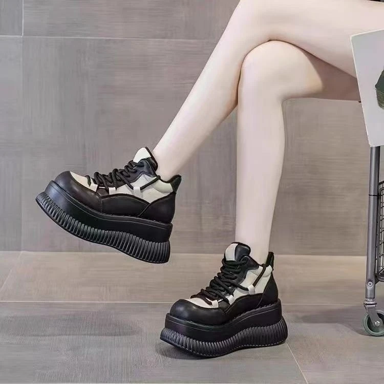 增高8cm老爹鞋女加绒保暖2023年秋冬新款厚底短筒高帮英伦风靴子