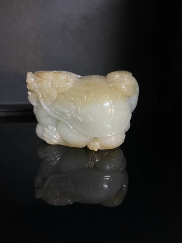 精品和田玉雕刻龙龟手把件摆件（尺寸约66.3×40×45.6mm176.5g左右）