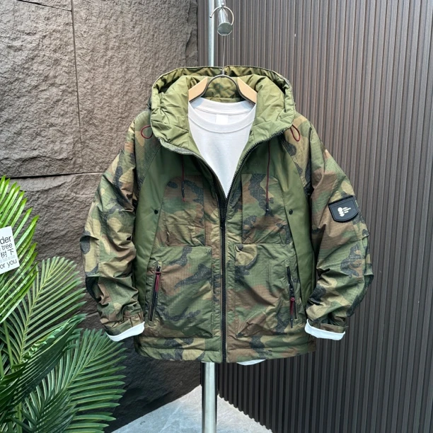 2025秋冬冲锋衣外套男潮牌宽松痞帅工装夹克美式休闲迷彩连帽棉服