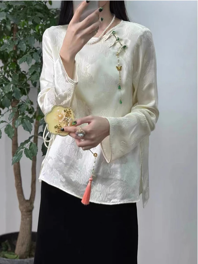 新中式气质国风真丝提花冠乐绉复古圆领侧襟流苏珠扣长袖上衣