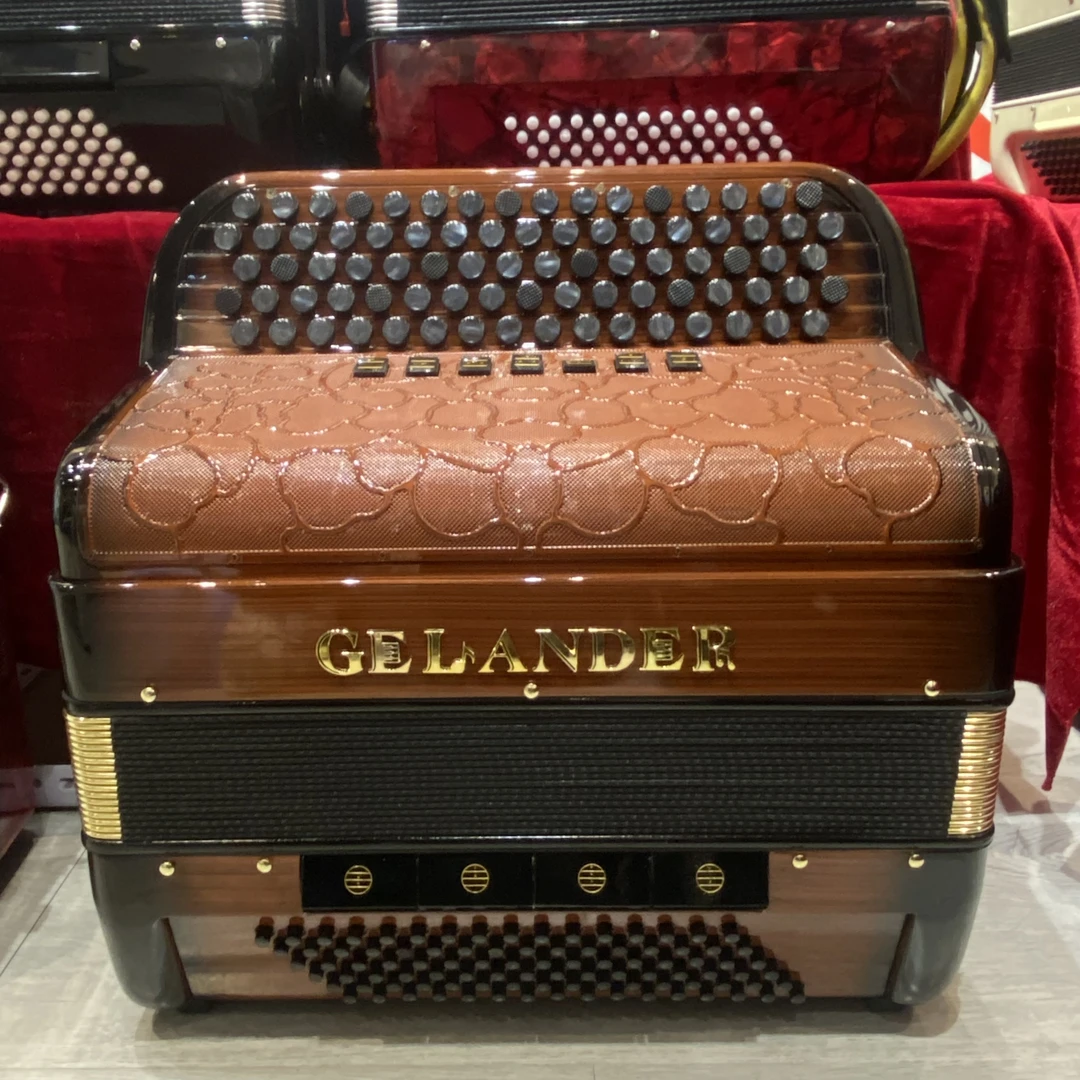 (定金)合资品牌格兰德96贝斯三排簧巴扬手风琴