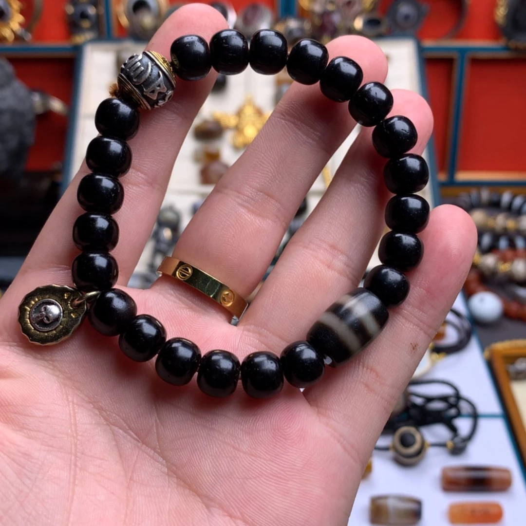 【闪购商品】玛瑙/玉髓手串未镶嵌风*