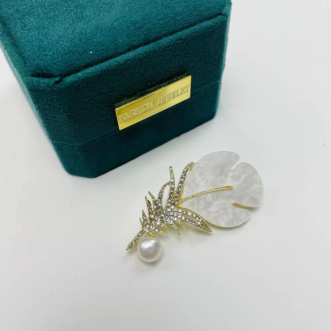 X298【云夕珠宝】淡水珍珠胸针 7-8mm  轻奢时尚百搭精致中古灵动