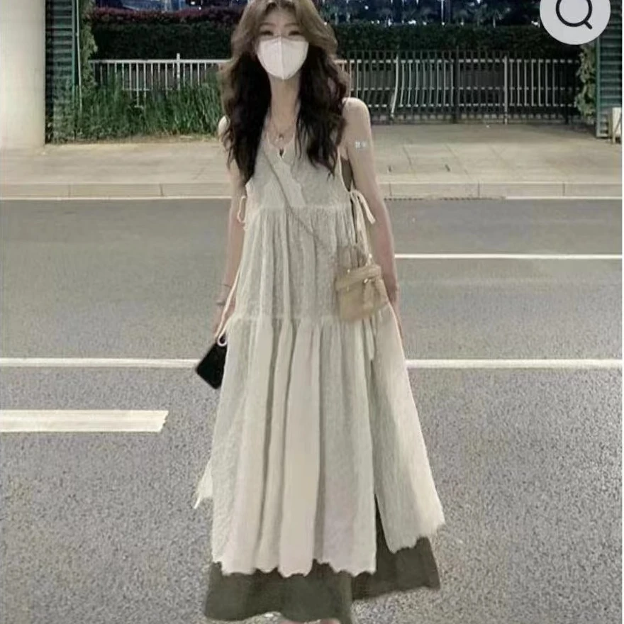 海边度假风独特背心连衣裙超好看圆点宽松修身长裙套装