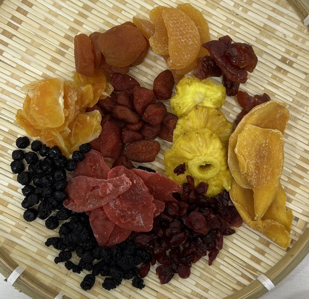 一包混合果干蜜饯芒果草莓蓝莓布朗李杏干桃干橘子干软糯办公零食
